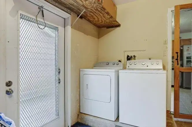 6611 NW 24TH Court, Margate FL 33063 photo 5