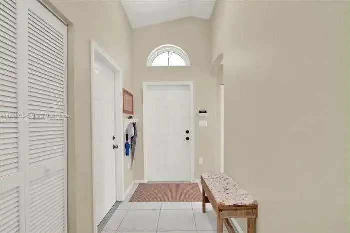 1507 SE 20TH Place, Homestead FL 33035 photo 3