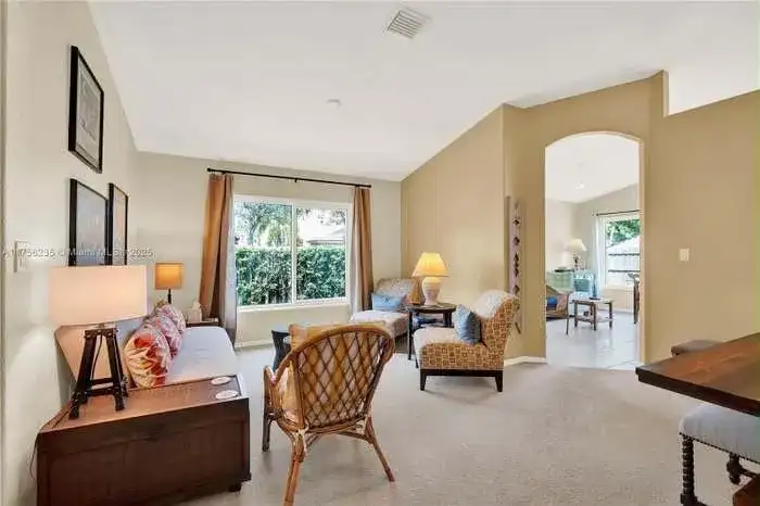 1507 SE 20TH Place, Homestead FL 33035 photo 5
