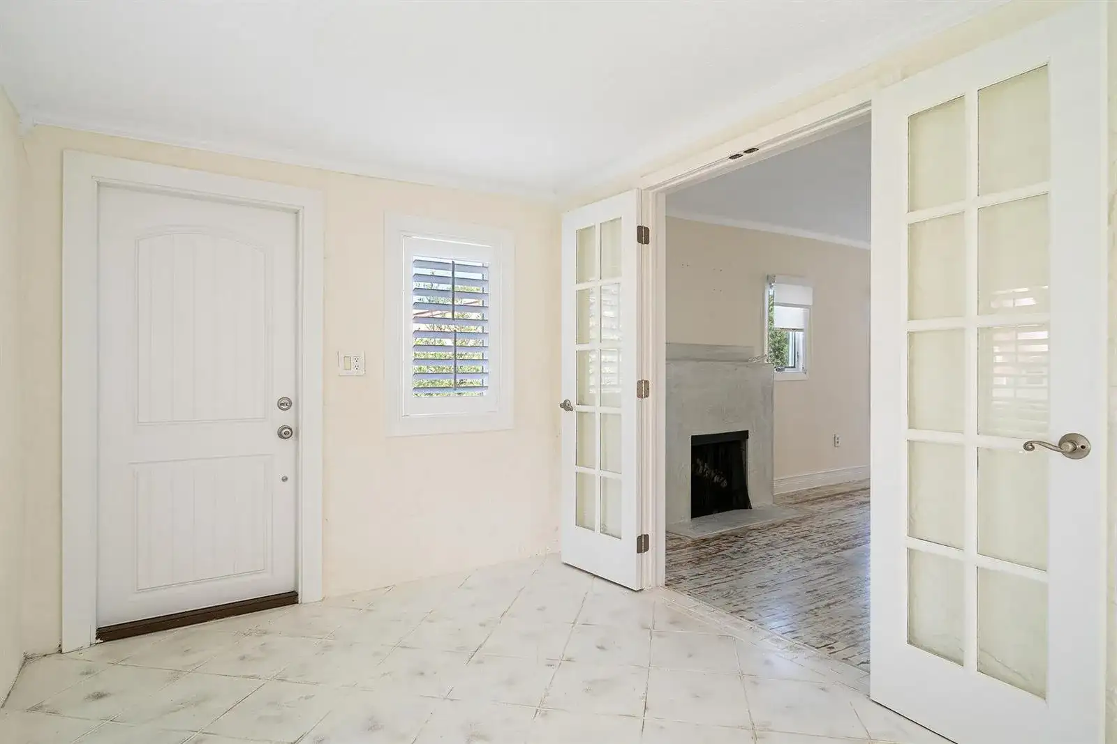 813 Avon Road, West Palm Beach FL 33401 photo 4
