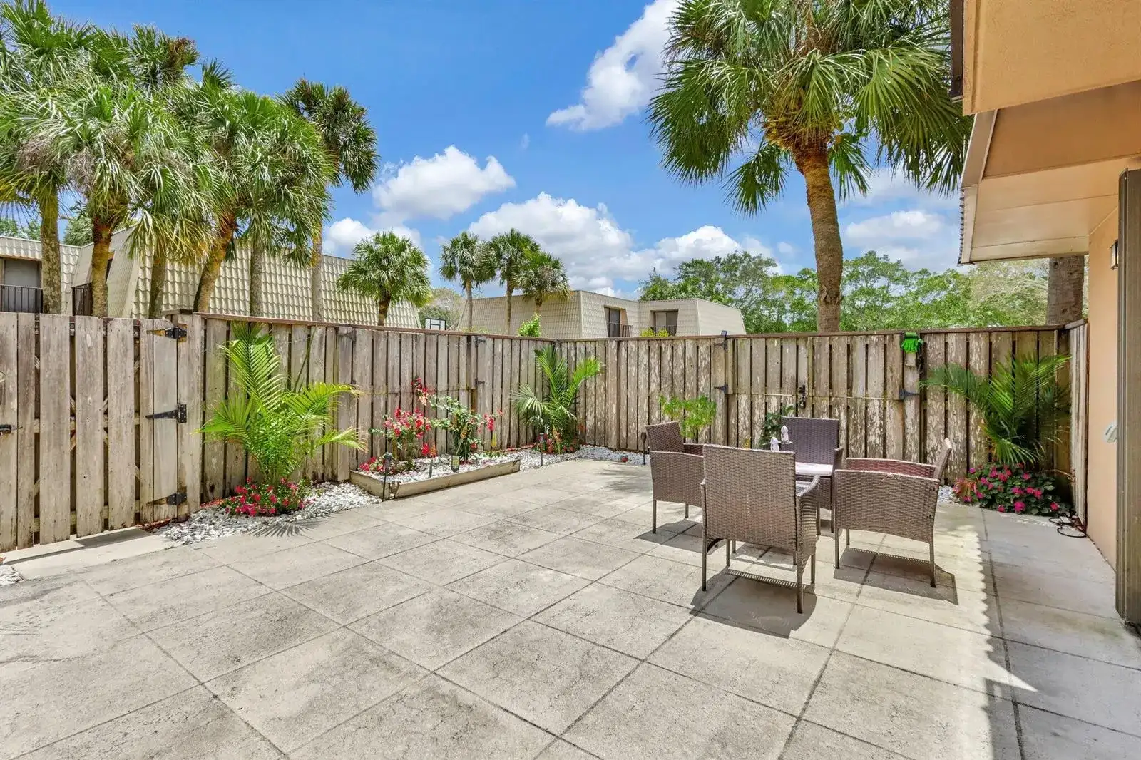 5907 59TH Way, West Palm Beach FL 33409 photo 4