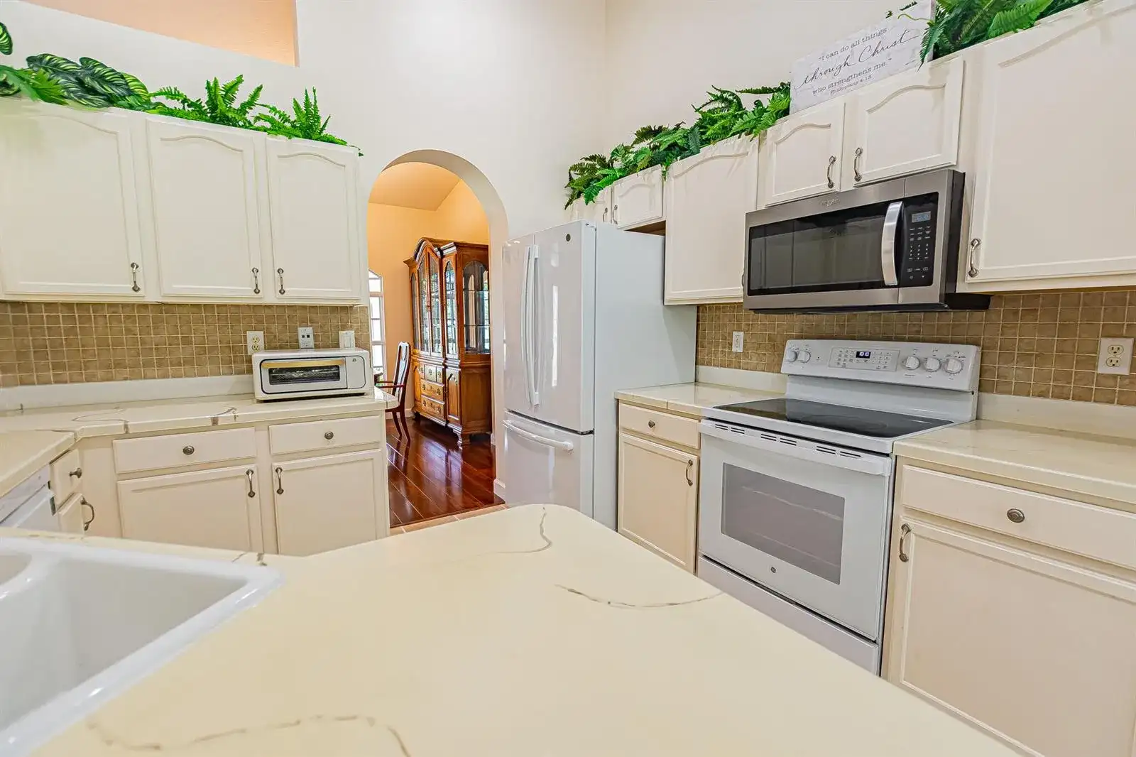 1392 SW Tadlock Avenue, Port St. Lucie FL 34953 photo 5