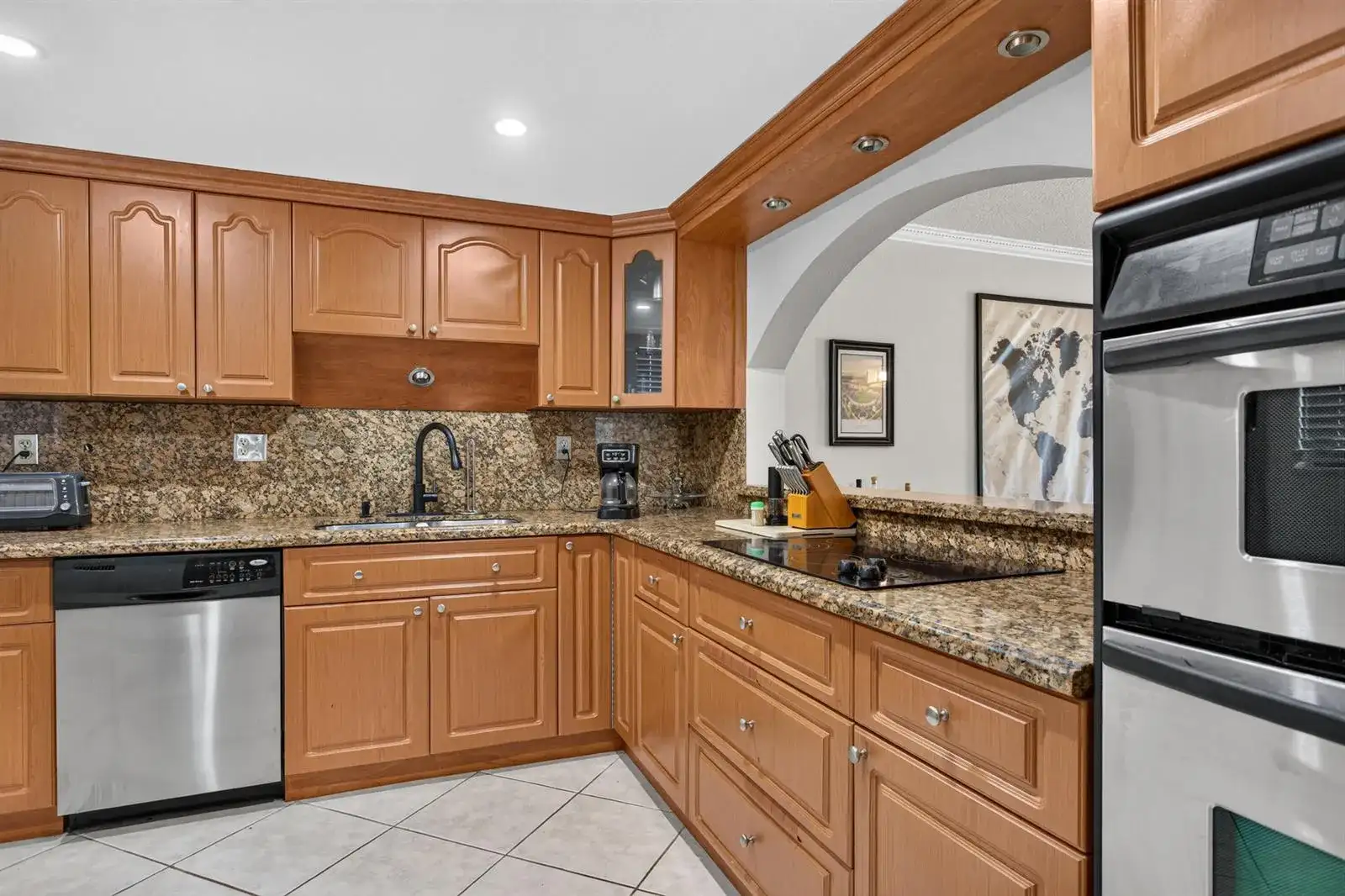 4975 E Sabal Palm Boulevard Apt 309, Tamarac FL 33319 photo 5