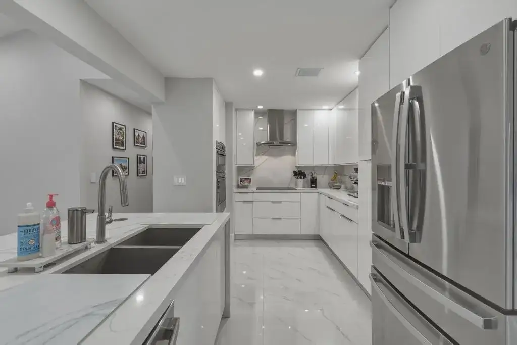 11120 NW 27TH Place, Sunrise FL 33322 photo 3