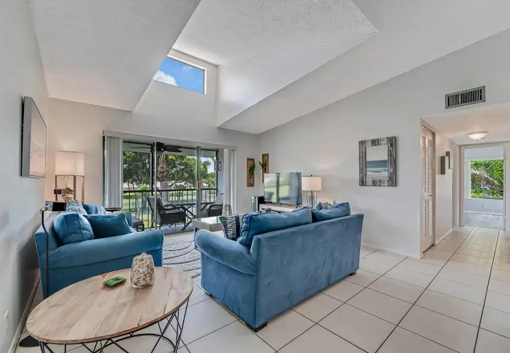1112 GREEN PINE Boulevard # G3, West Palm Beach FL 33409 photo 3