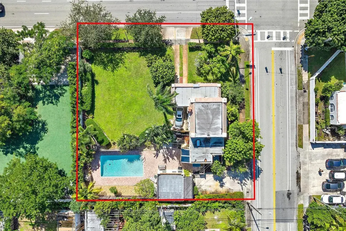 735 FOREST HILL Boulevard, West Palm Beach FL 33405