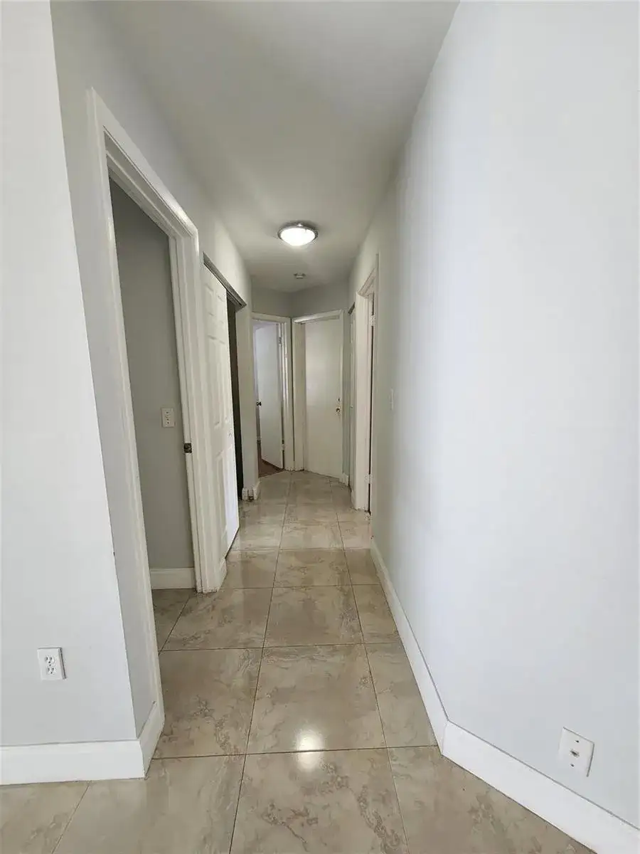 13955 Langley Place, Davie FL 33325 photo 5