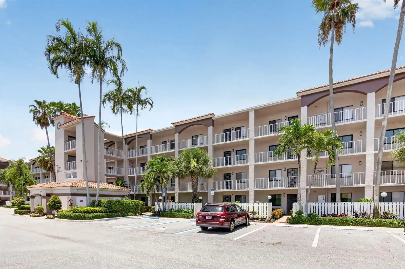 6241 Pointe Regal Circle # 108, Delray Beach FL 33484