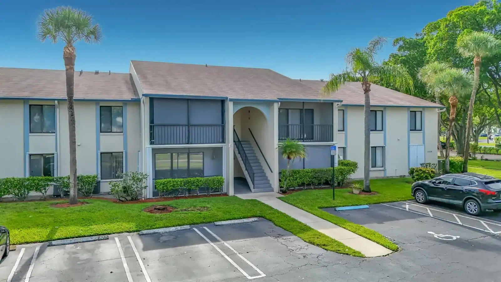 1104 GREEN PINE # E1, West Palm Beach FL 33409