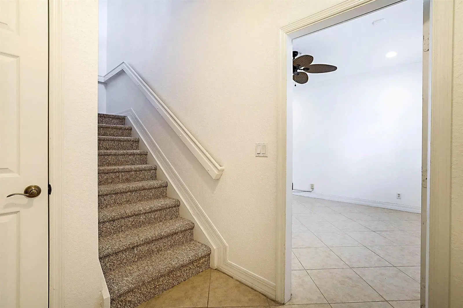 241 E THATCH PALM Circle E, Jupiter FL 33458 photo 5