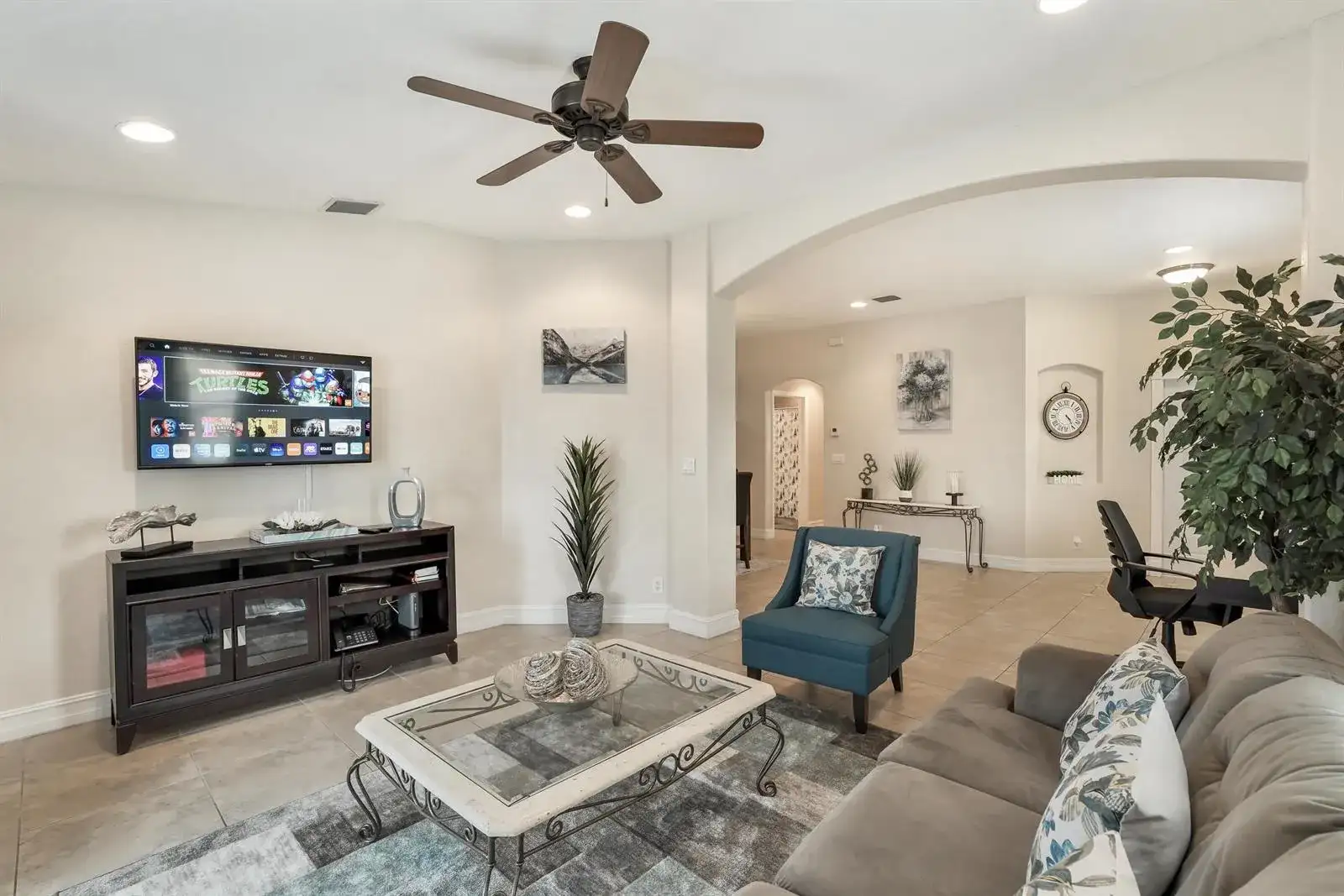 3021 NW 21st Court, Fort Lauderdale FL 33311 photo 4