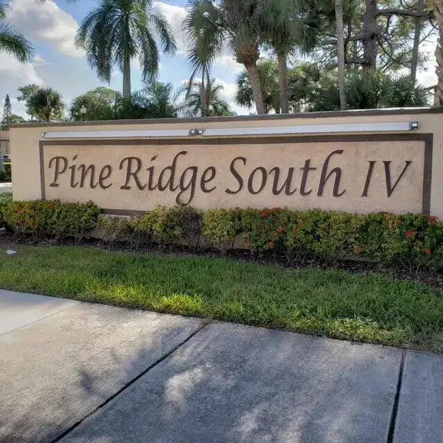428 Pine Glen Lane # 2, FL 33463 photo 2