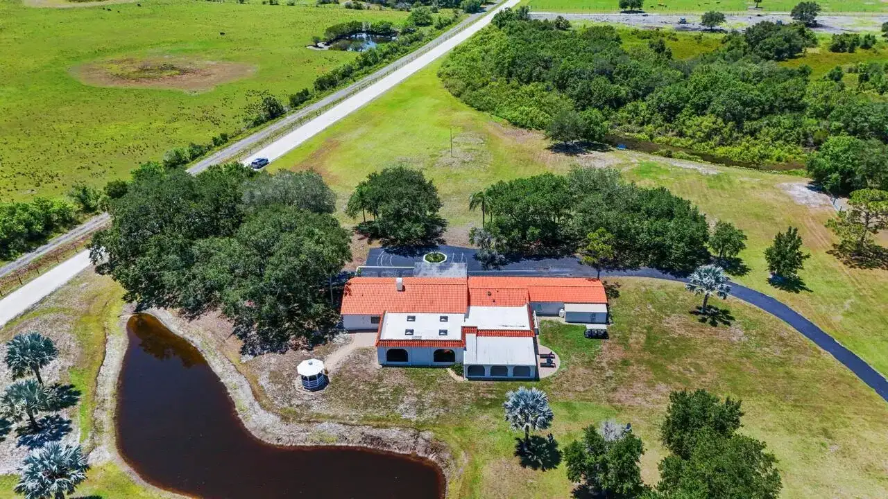 9999 NE 120TH Street, Okeechobee FL 34972 photo 5