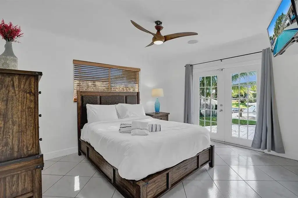 1701 SW 22ND Avenue, Fort Lauderdale FL 33312 photo 4