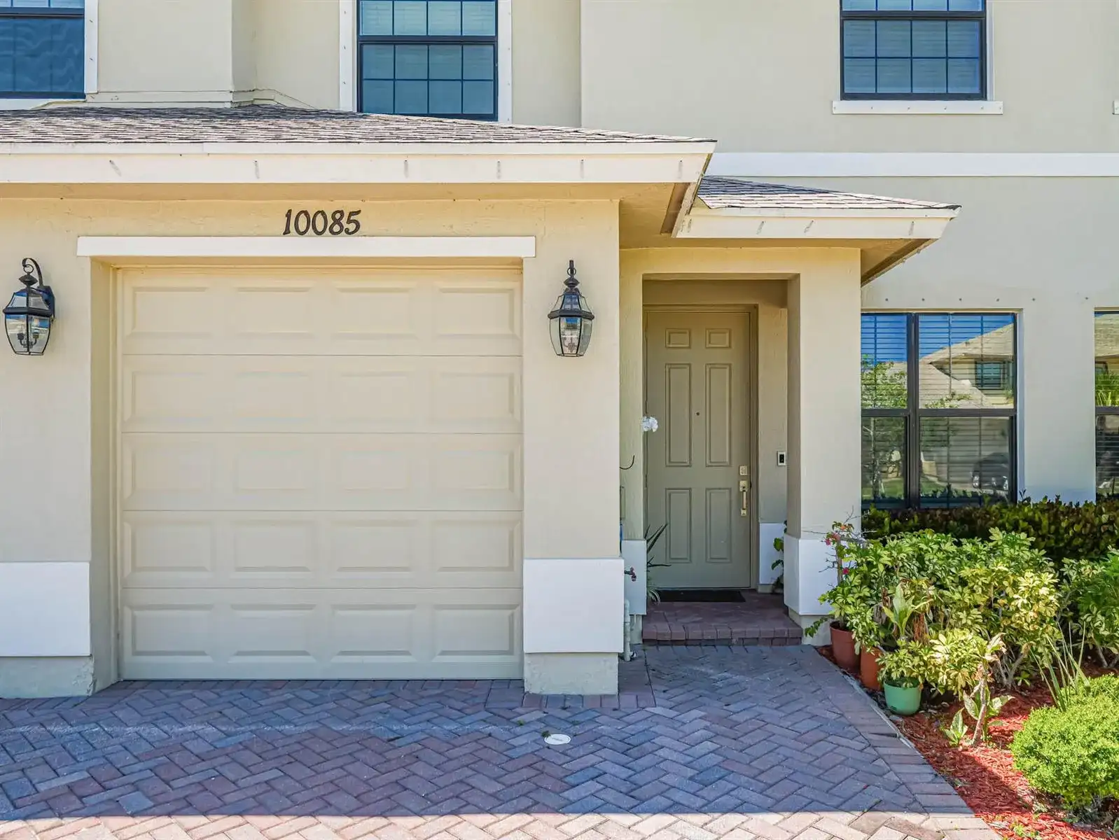 10092 W VILLA Circle, Vero Beach FL 32966 photo 3
