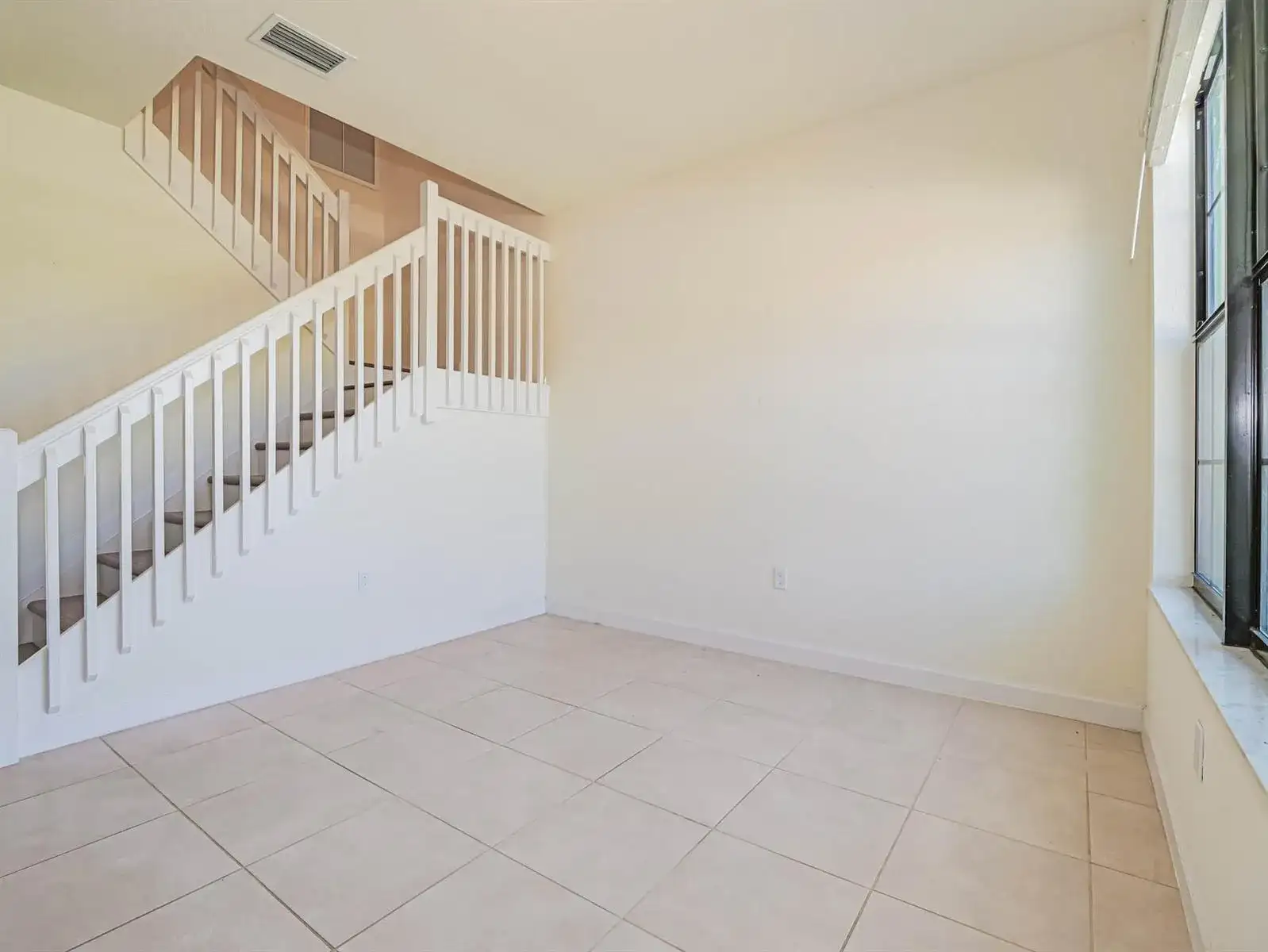 10092 W VILLA Circle, Vero Beach FL 32966 photo 4