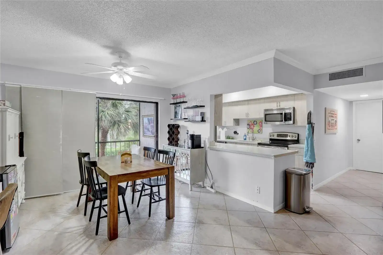 665 Enfield Street # B20, Boca Raton FL 33487 photo 2
