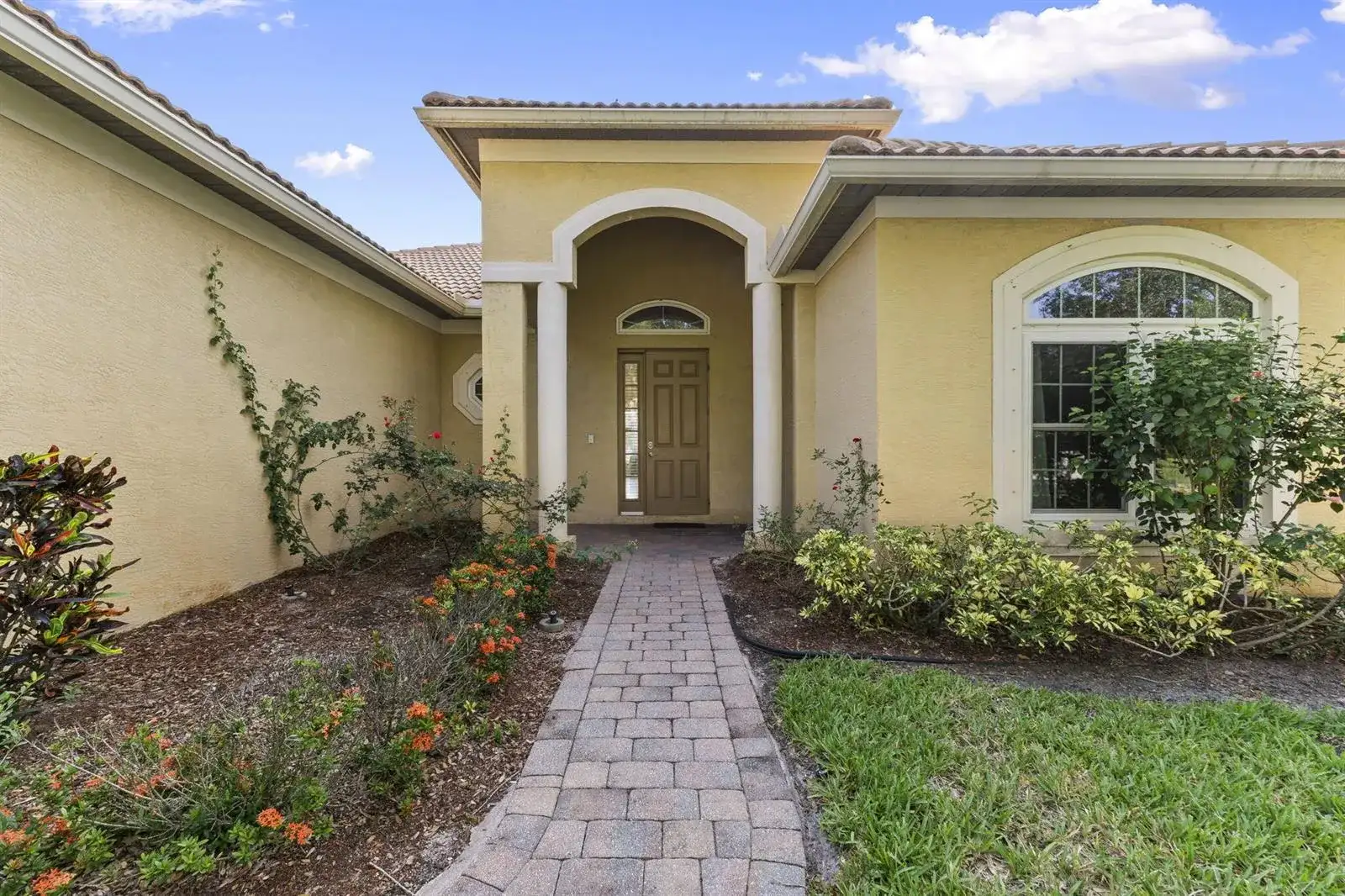 411 NW Sheffield Circle, Port St. Lucie FL 34983 photo 3