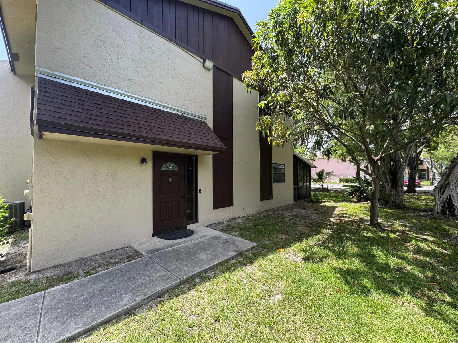 613 NW 47TH Street, Deerfield Beach FL 33064 photo 3