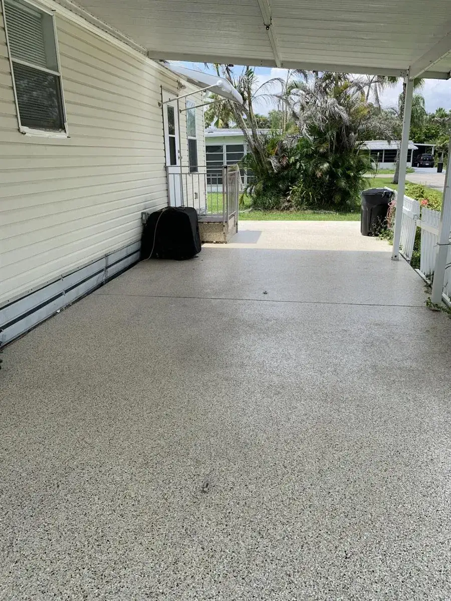 28 SE Flamenco Way, Port St. Lucie FL 34952 photo 5