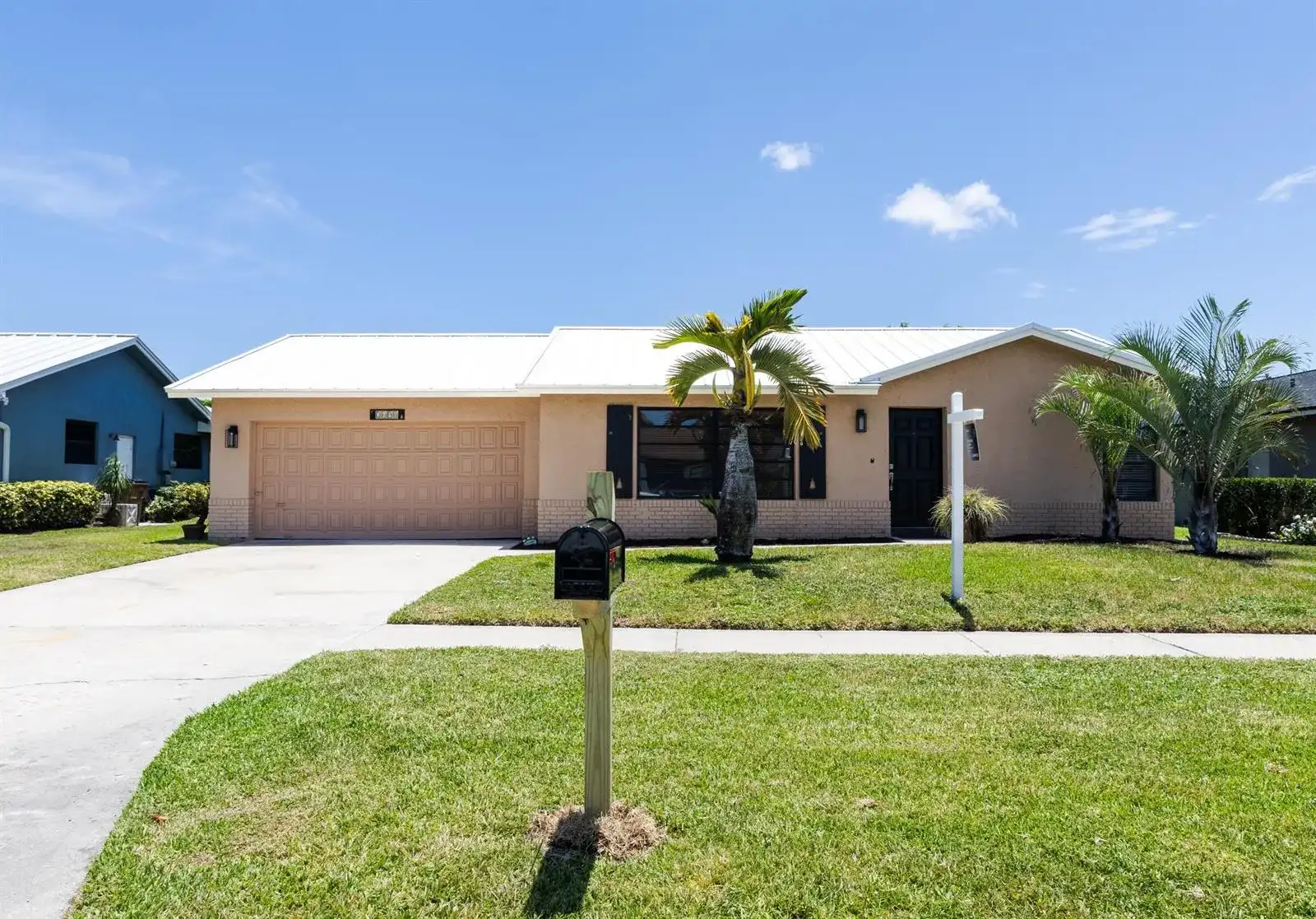 2698 SW 14TH Court, Deerfield Beach FL 33442