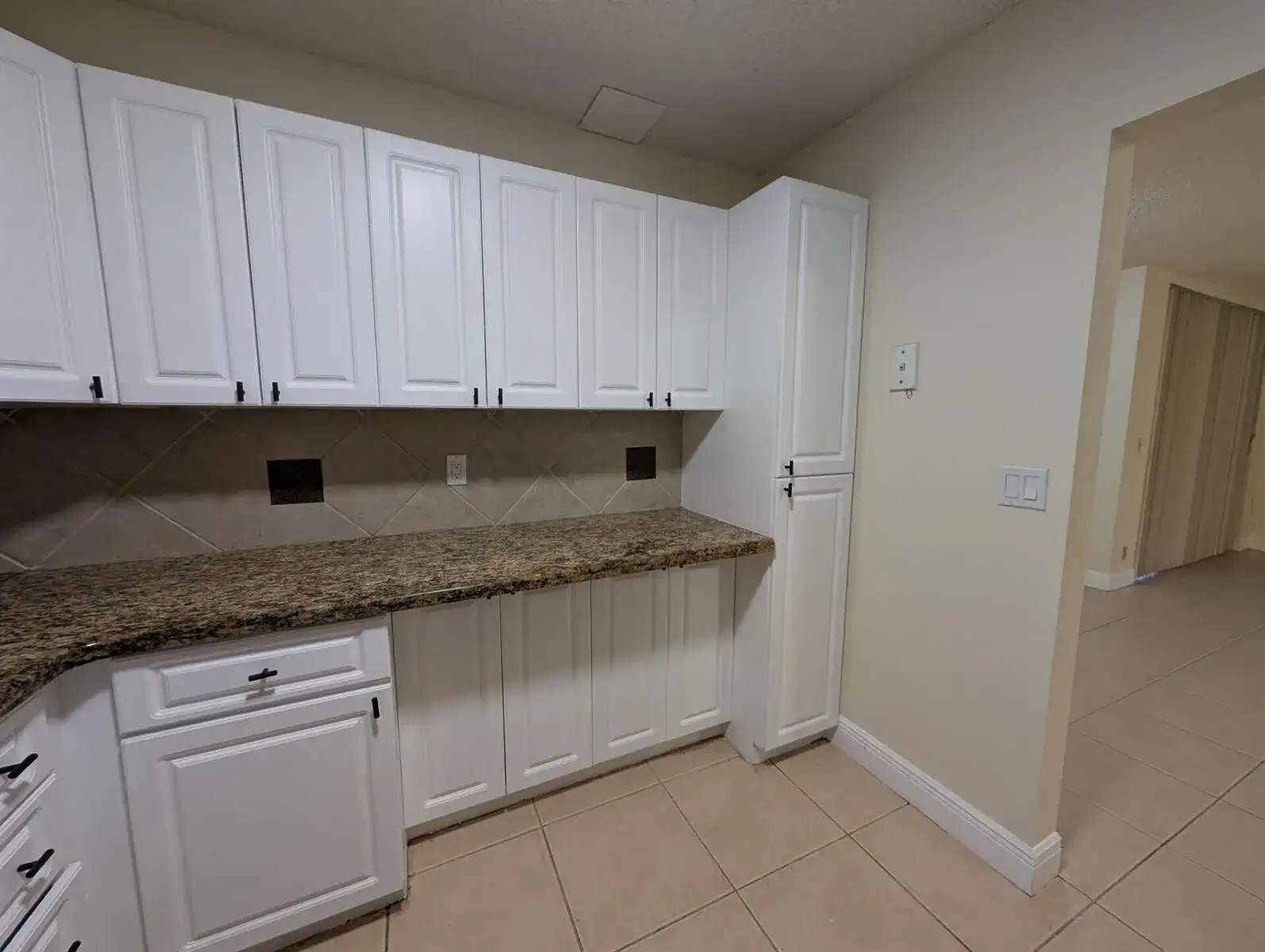 3830 Coral Tree Circle, Coconut Creek FL 33073 photo 4
