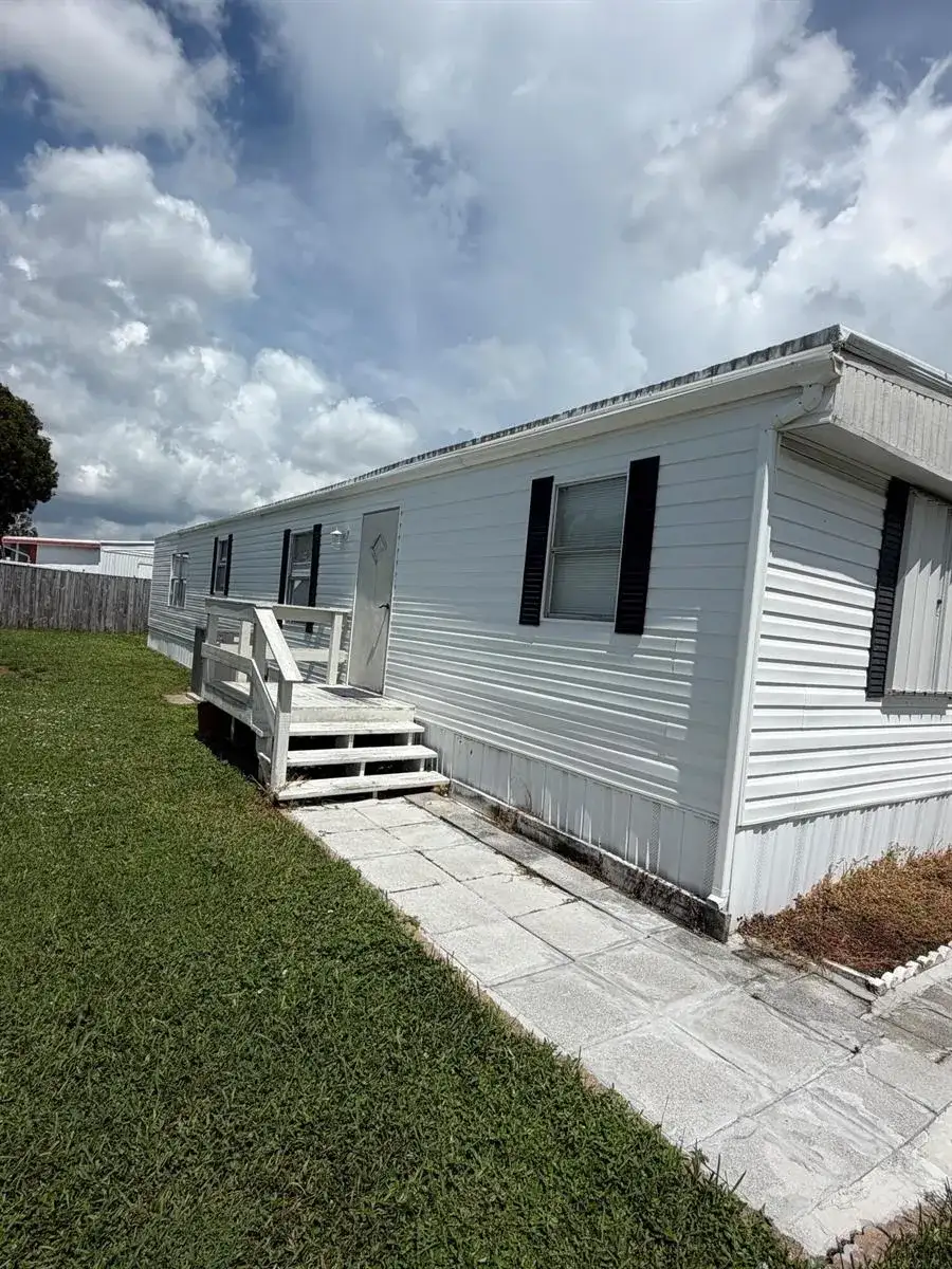5251 SW 22ND Avenue, Dania Beach FL 33312 photo 2