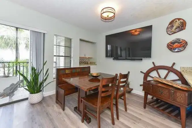 1605 S US HIGHWAY 1, Jupiter FL 33477 photo 3