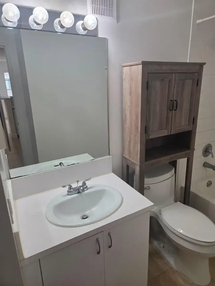 12130 SAINT ANDREWS Place # 207, Miramar FL 33025 photo 3