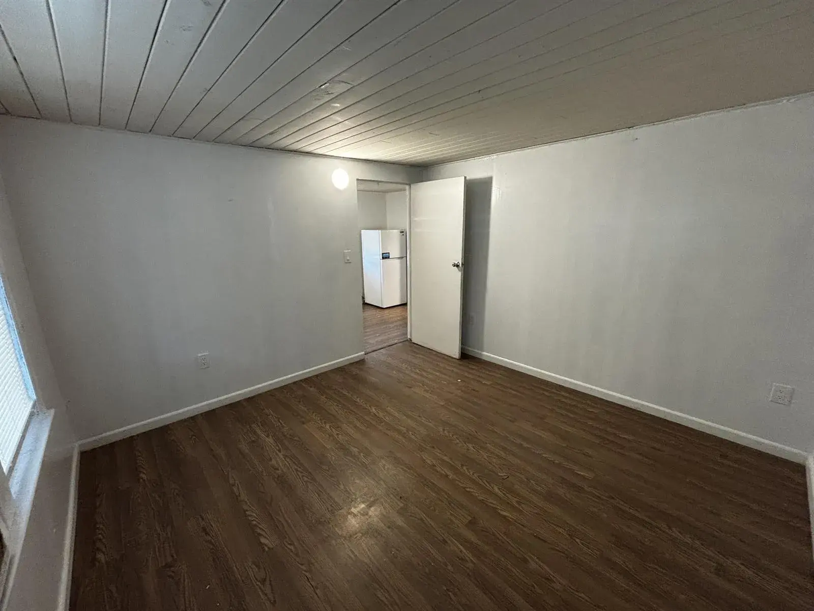 301 FLEMING Avenue, FL 33463