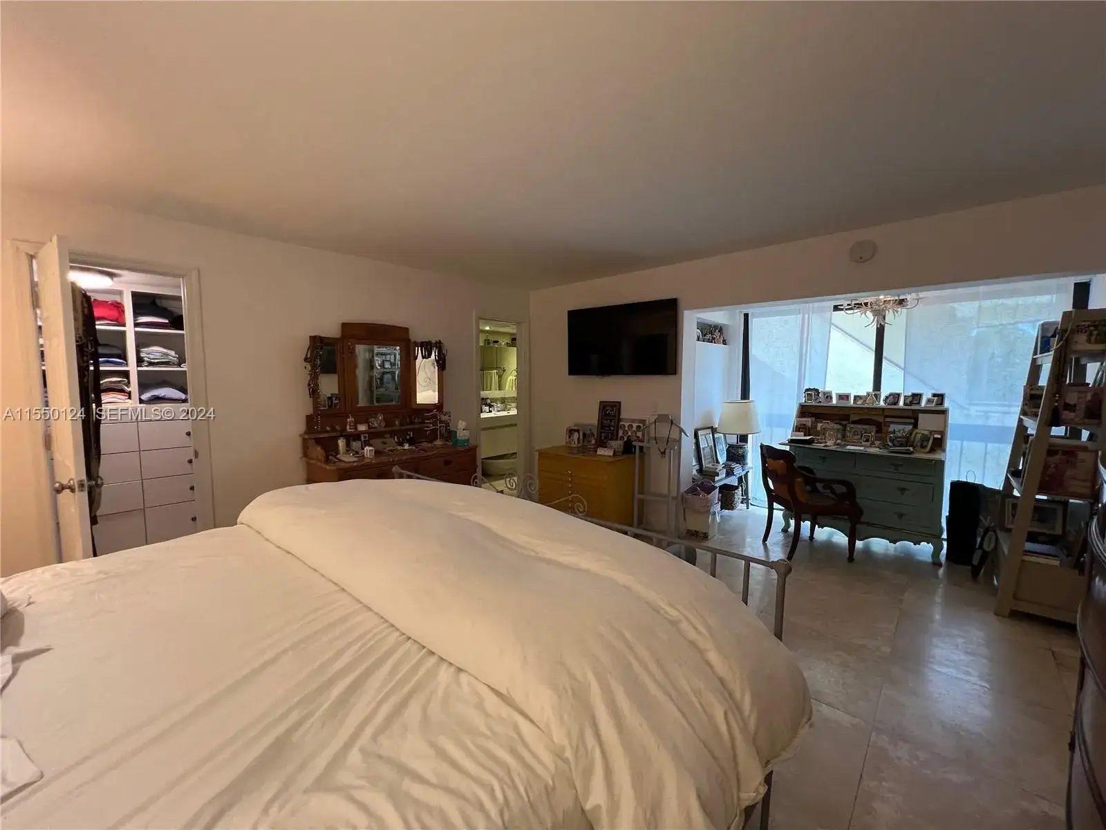 2430 Brickell Avenue, Miami FL 33129 photo 5