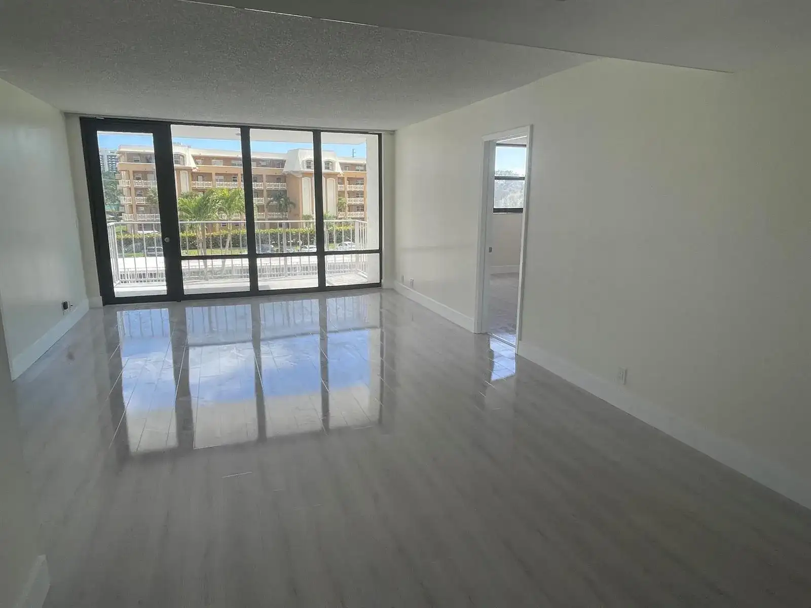 336 Golfview Road # 309, North Palm Beach FL 33408 photo 2