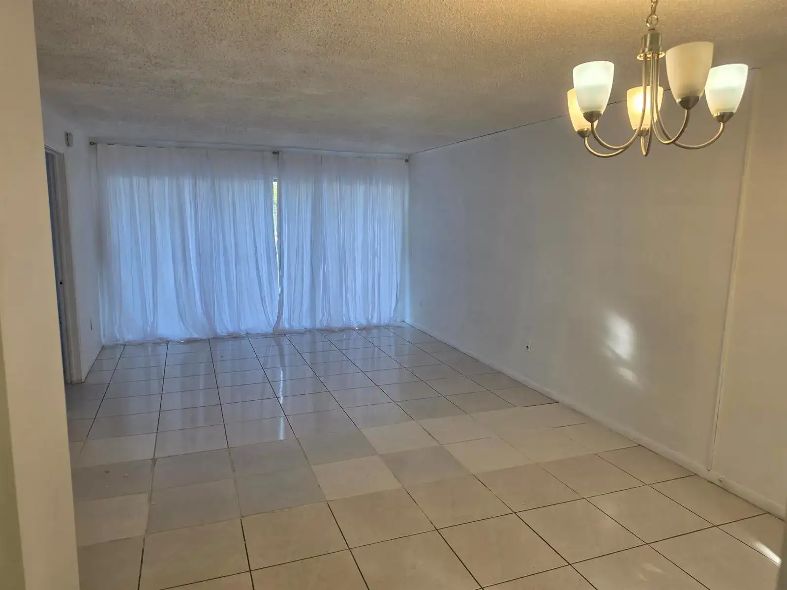 661 N UNIVERSITY Drive # 104, Pembroke Pines FL 33024 photo 2