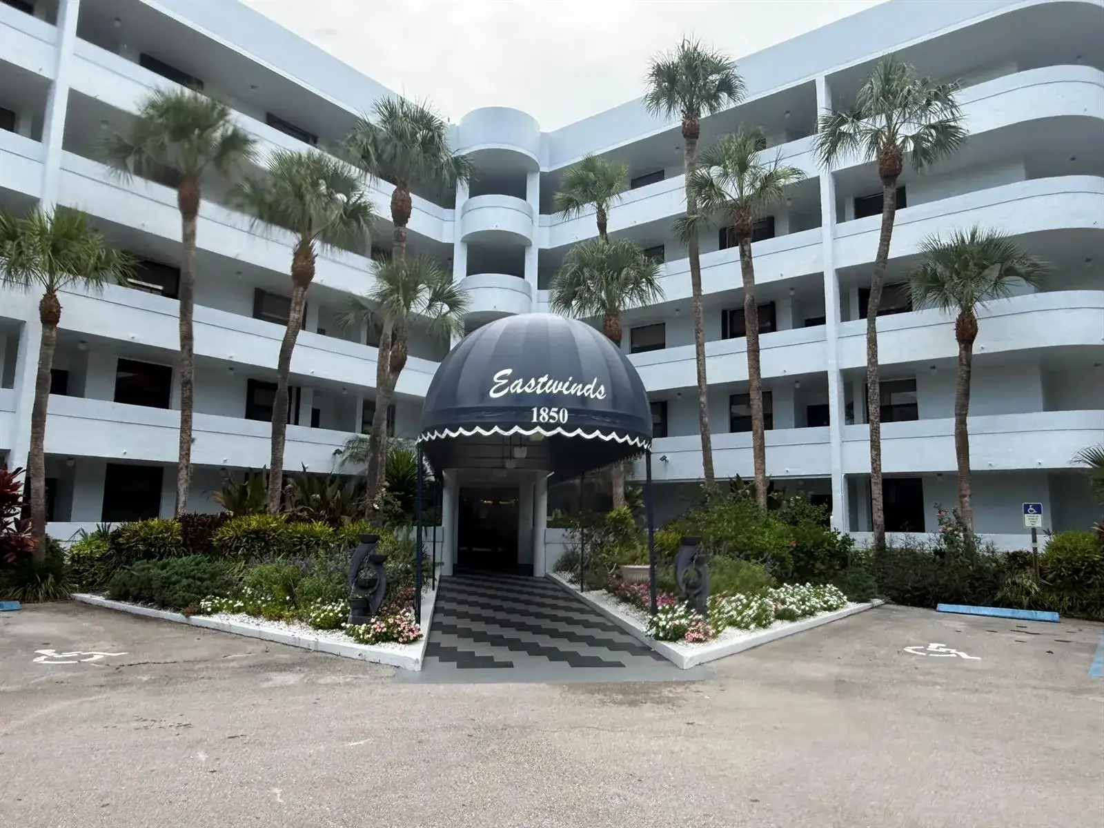 1850 Homewood Boulevard # 4010, Delray Beach FL 33445