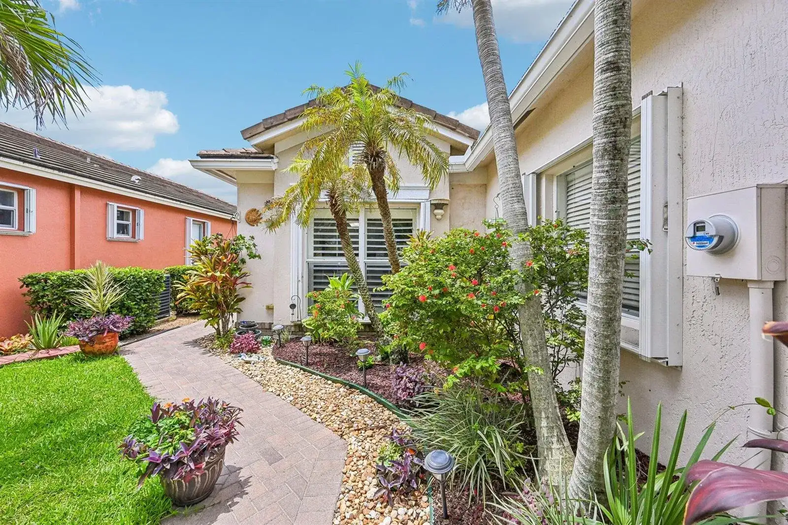 9853 SW EASTBROOK Circle, Port St. Lucie FL 34987 photo 4