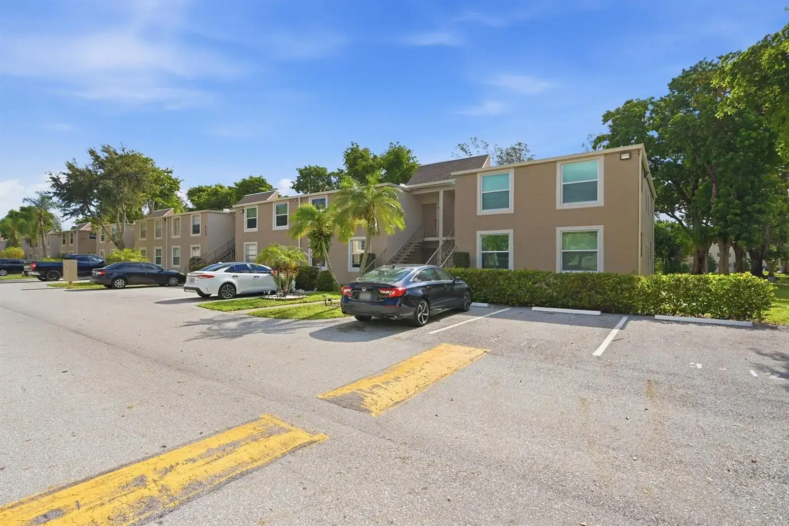 950 NW 80TH Avenue # 204, Margate FL 33063 photo 2