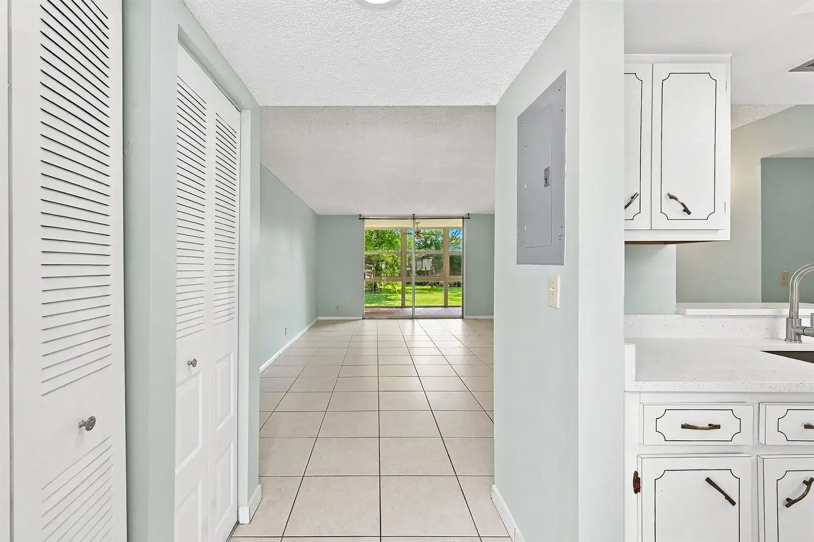 950 NW 80TH Avenue # 204, Margate FL 33063 photo 4