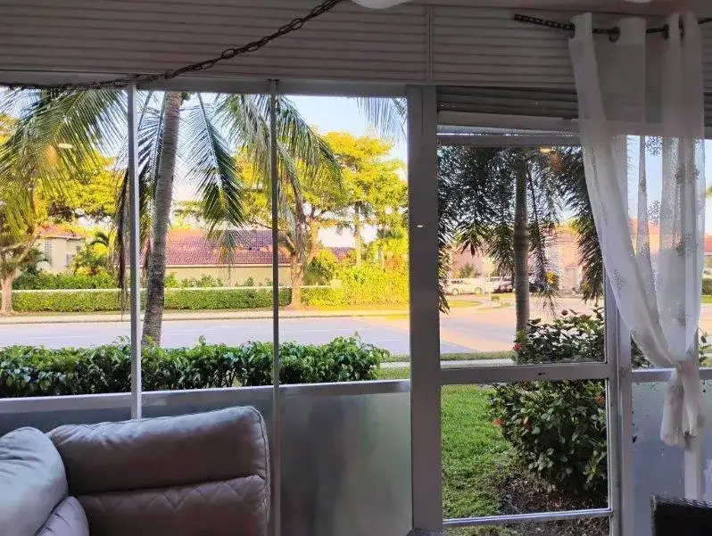 3050 HOLIDAY SPRINGS Boulevard # 112, Margate FL 33063 photo 5