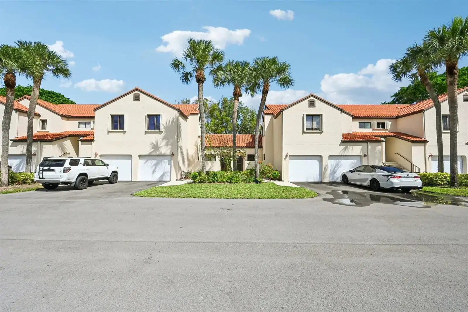 22 VIA DE CASAS SUR # 103, Boynton Beach FL 33426 photo 4