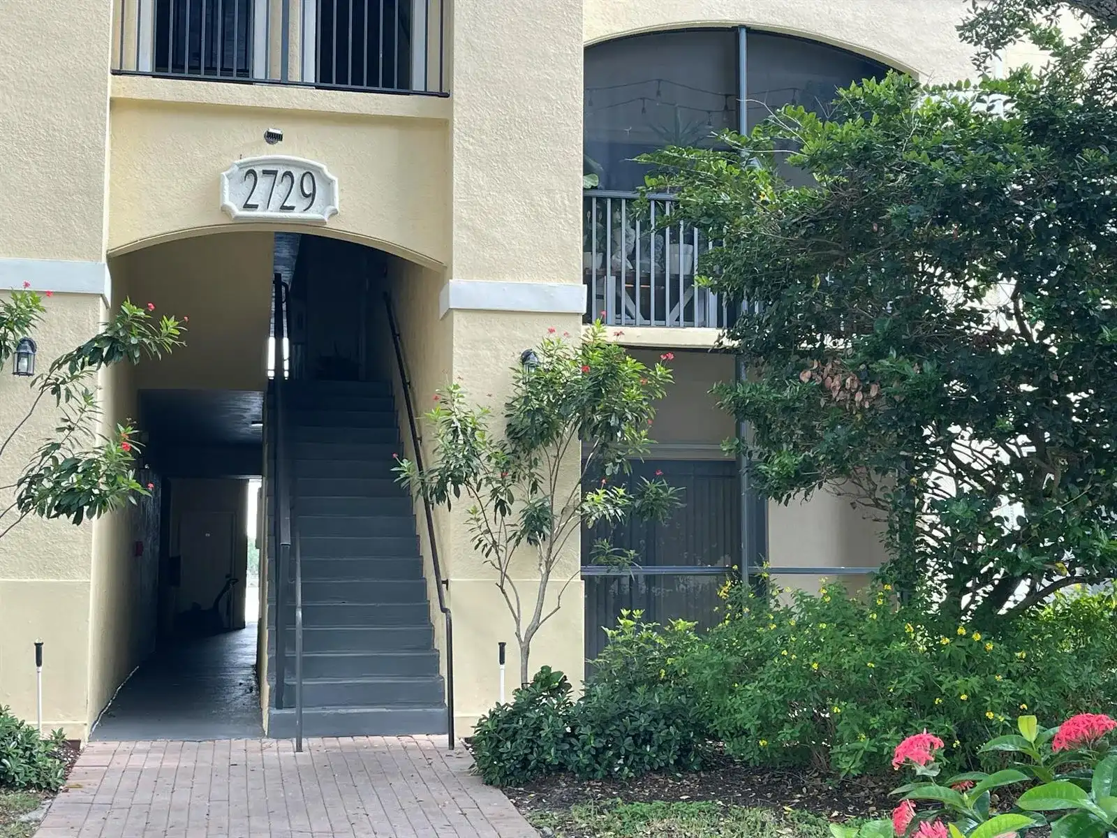 2729 Anzio Court # 102, Palm Beach Gardens FL 33410