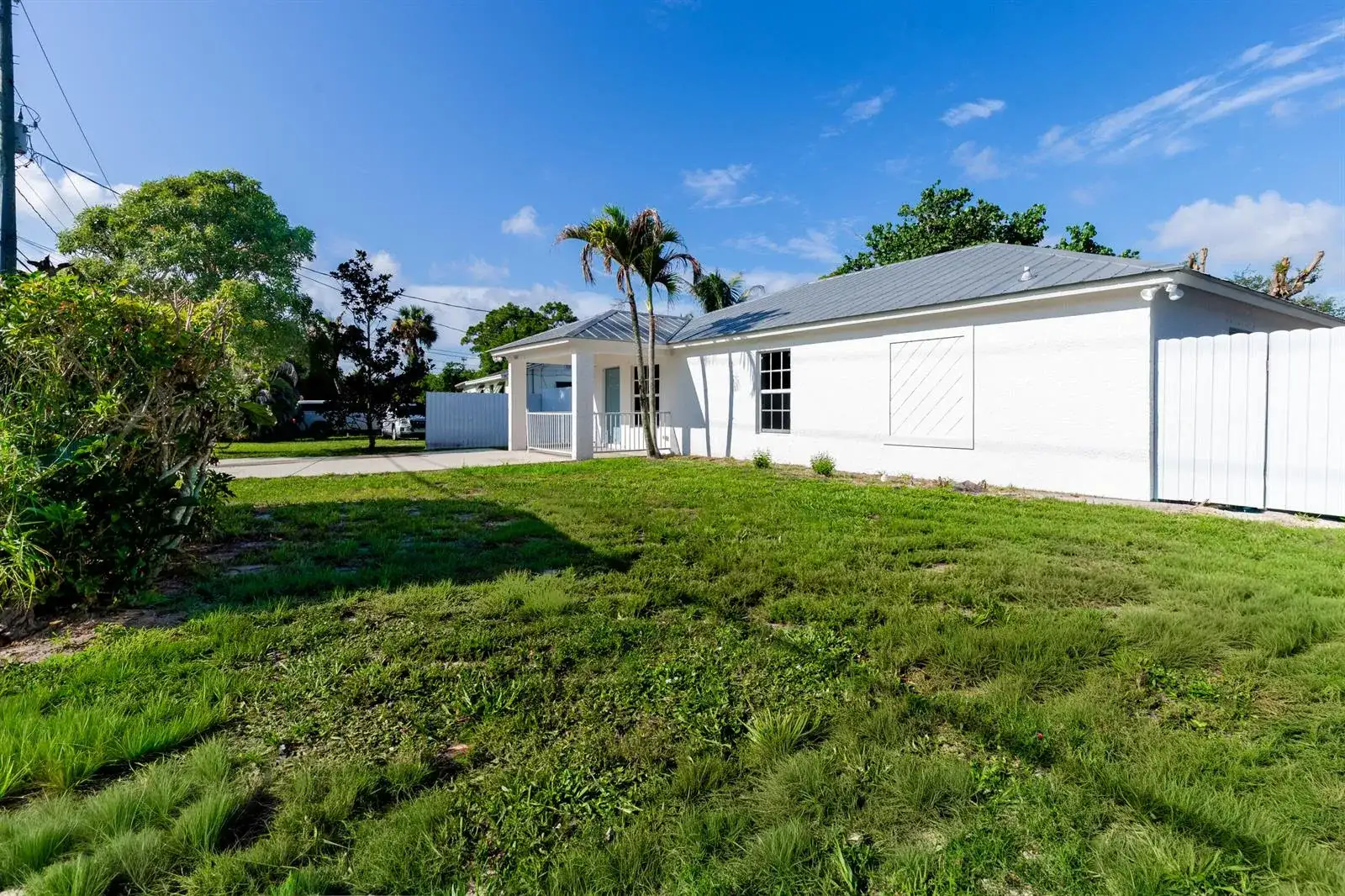 5060 SE EBBTIDE Avenue, Stuart FL 34997 photo 3