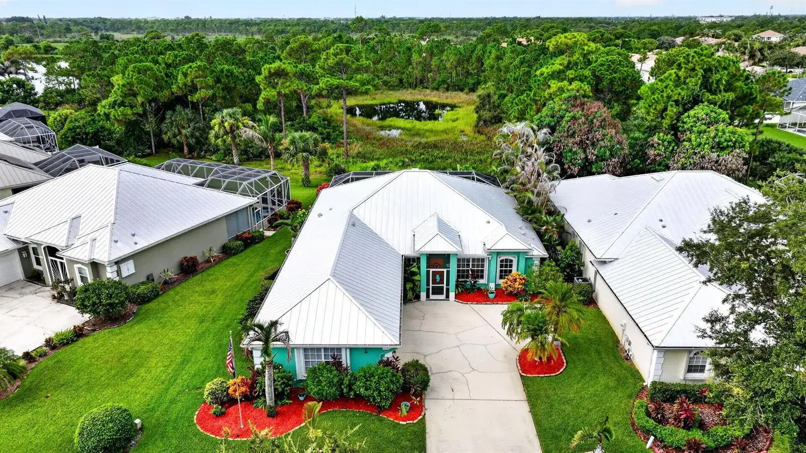482 NW Sunflower Place, Jensen Beach FL 34957 photo 3