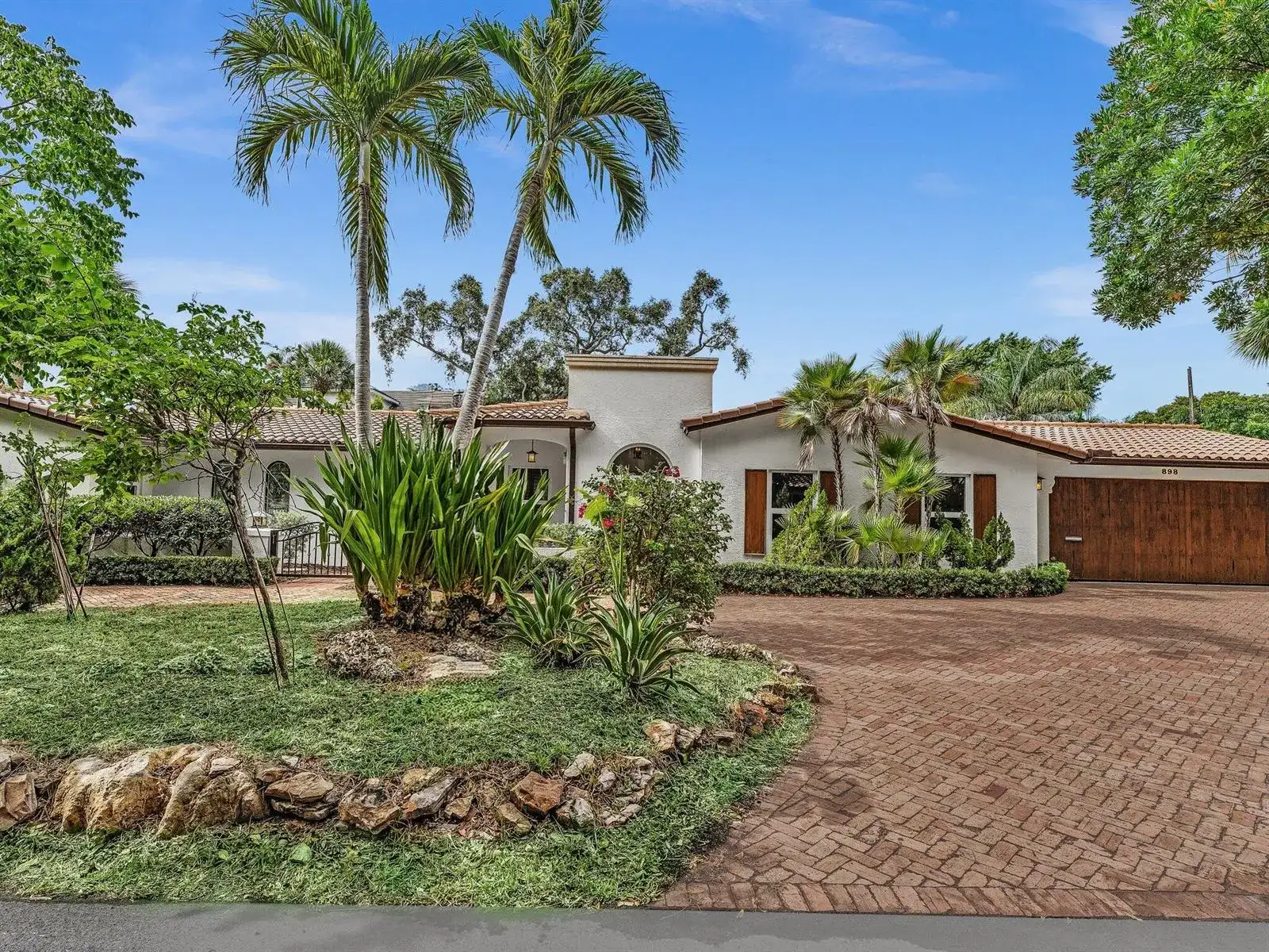 898 Azalea Street, Boca Raton FL 33486 photo 3