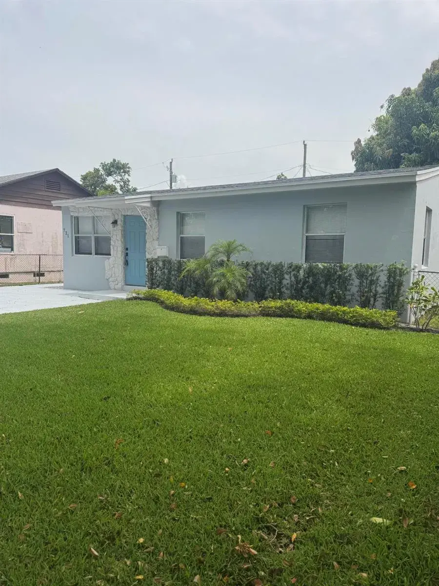 721 Nathan Hale Road, West Palm Beach FL 33405