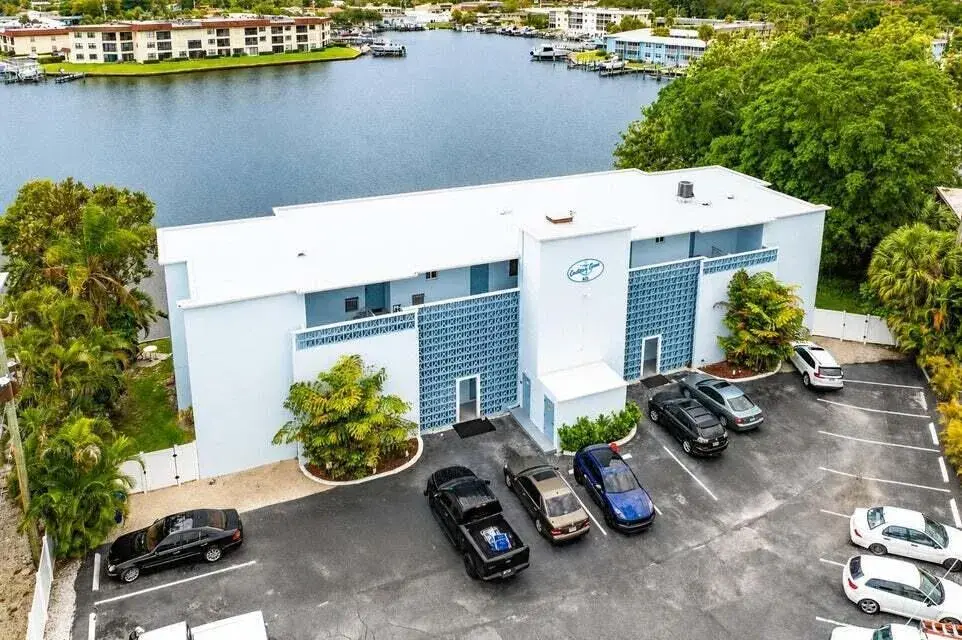 628 Southwind Circle # 8, North Palm Beach FL 33408