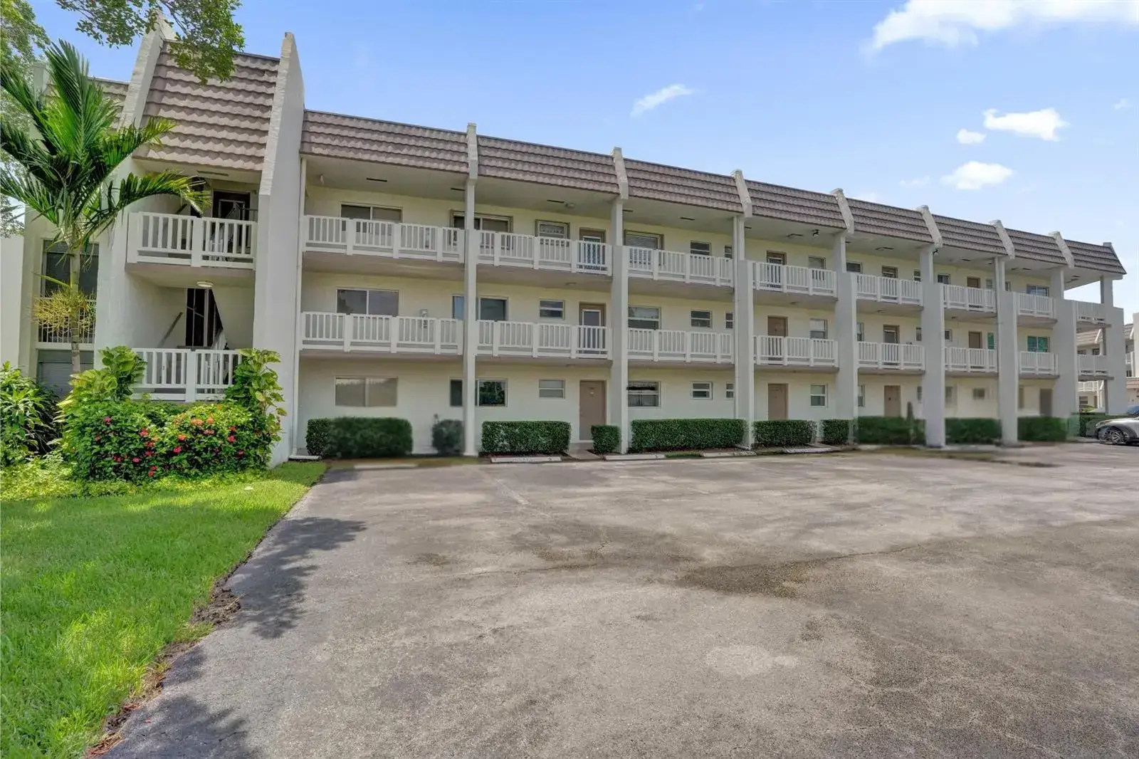 6850 Royal Palm Boulevard # 202G, Margate FL 33063