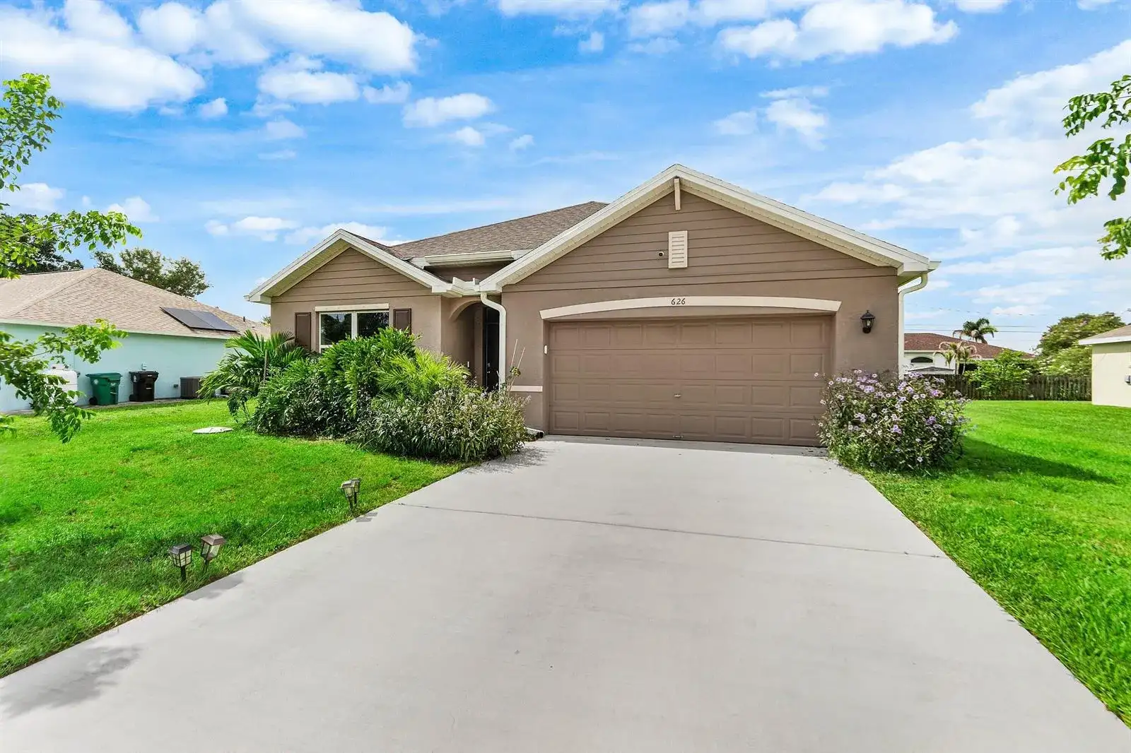 626 SW ESTER Avenue, Port St. Lucie FL 34983 photo 2