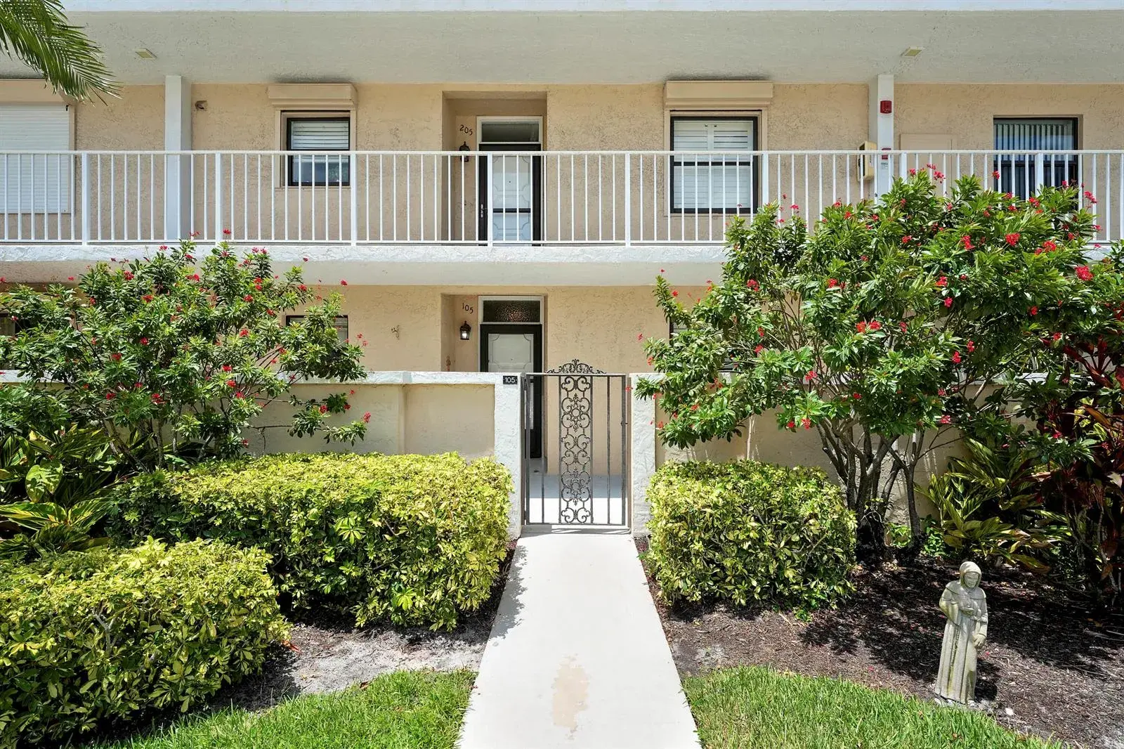 300 N Hwy A1A # 105J, Jupiter FL 33477 photo 2