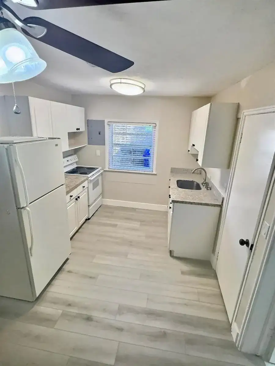 1122 SW 2nd Court # 4, Fort Lauderdale FL 33312 photo 3