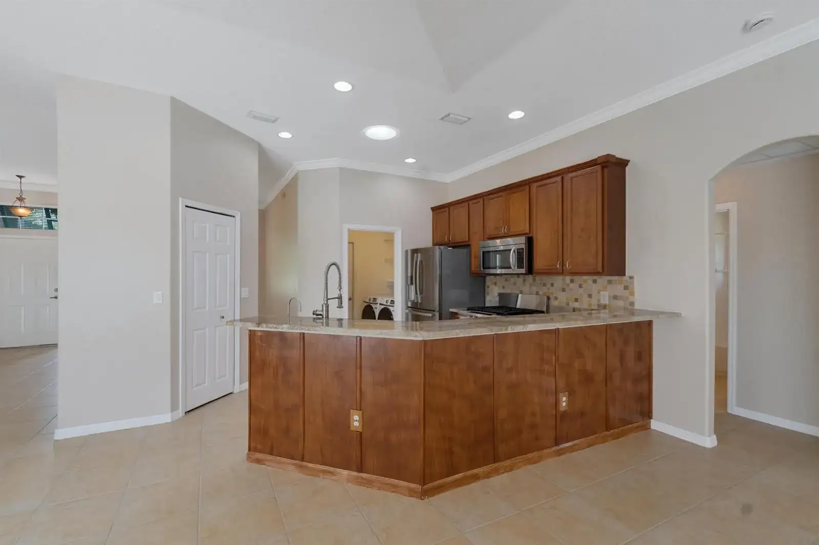 1025 SOUTHLAKES Way SW, Vero Beach FL 32968 photo 4